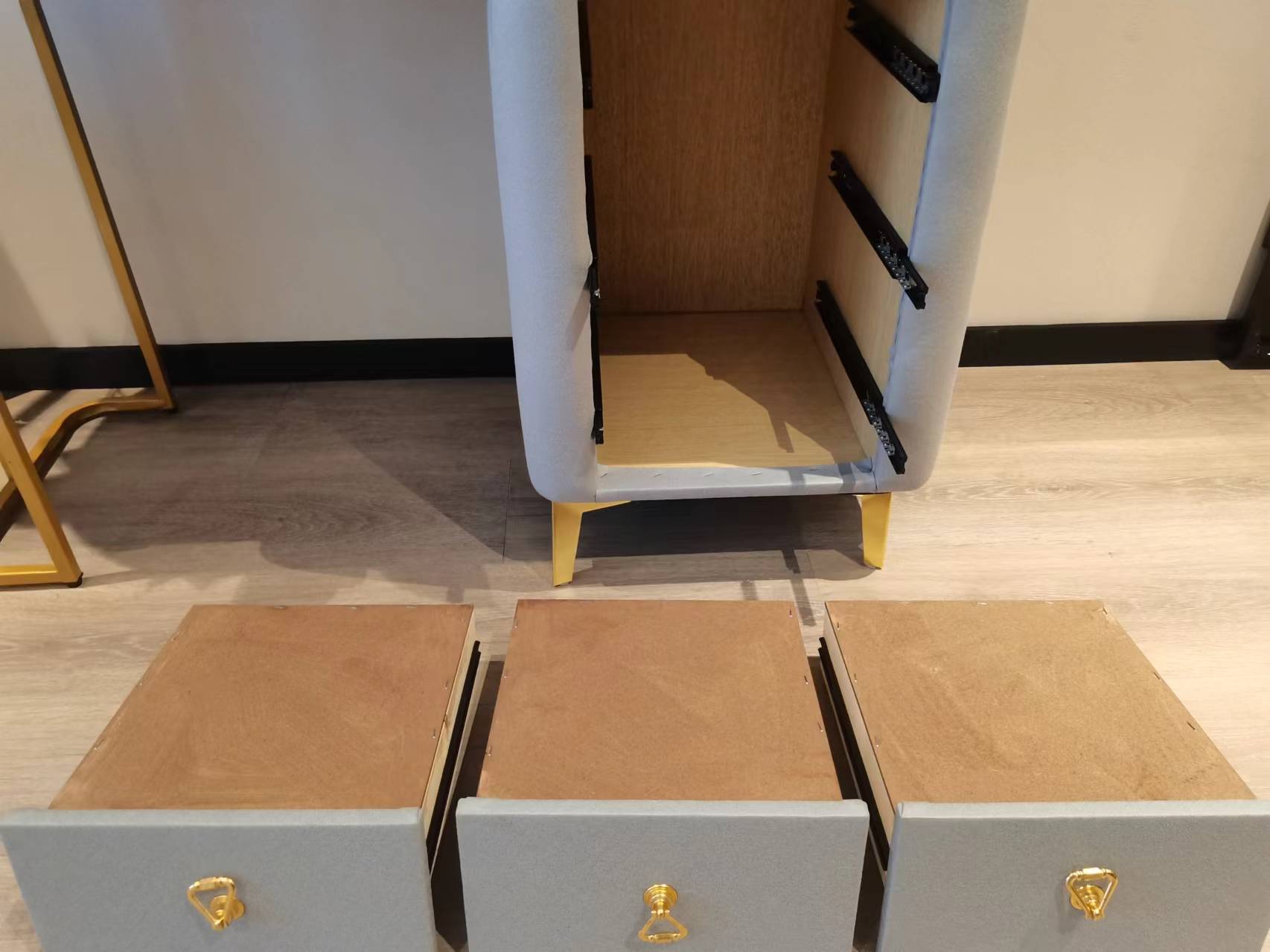 环保装修材料为何仍致甲醛超标?揭开室内污染的隐形陷阱